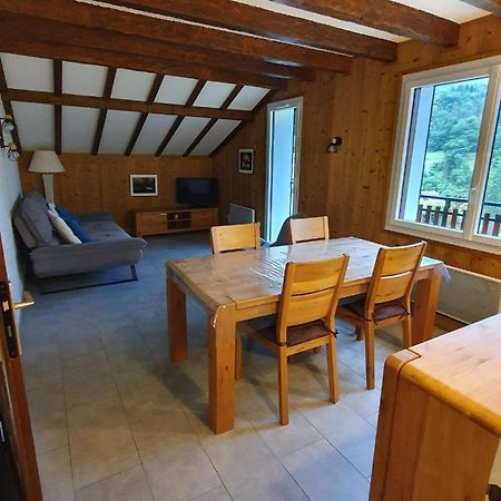 Agreable T3 Entre Lac Et Montagne Seythenex Exterior foto